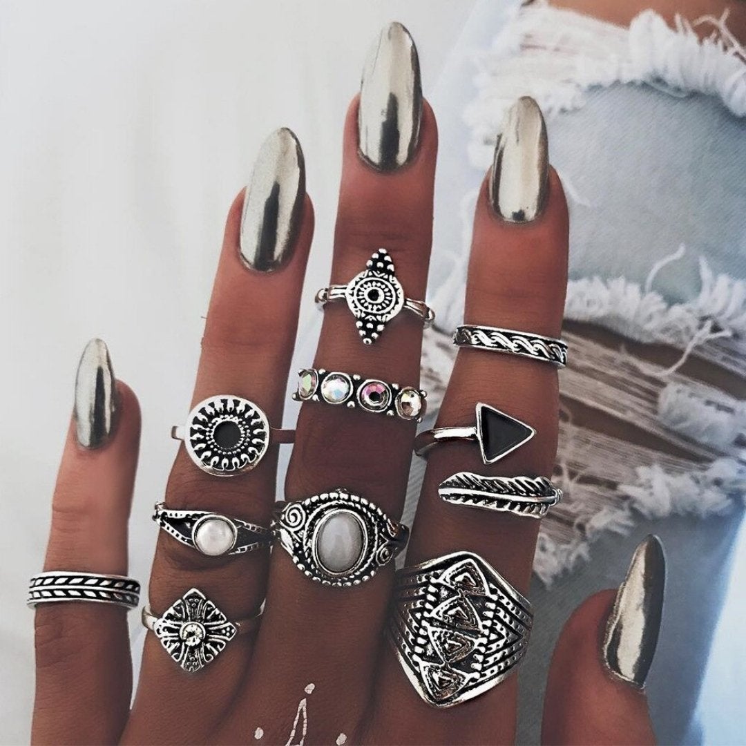 Unique package with 8 to 12 rings
