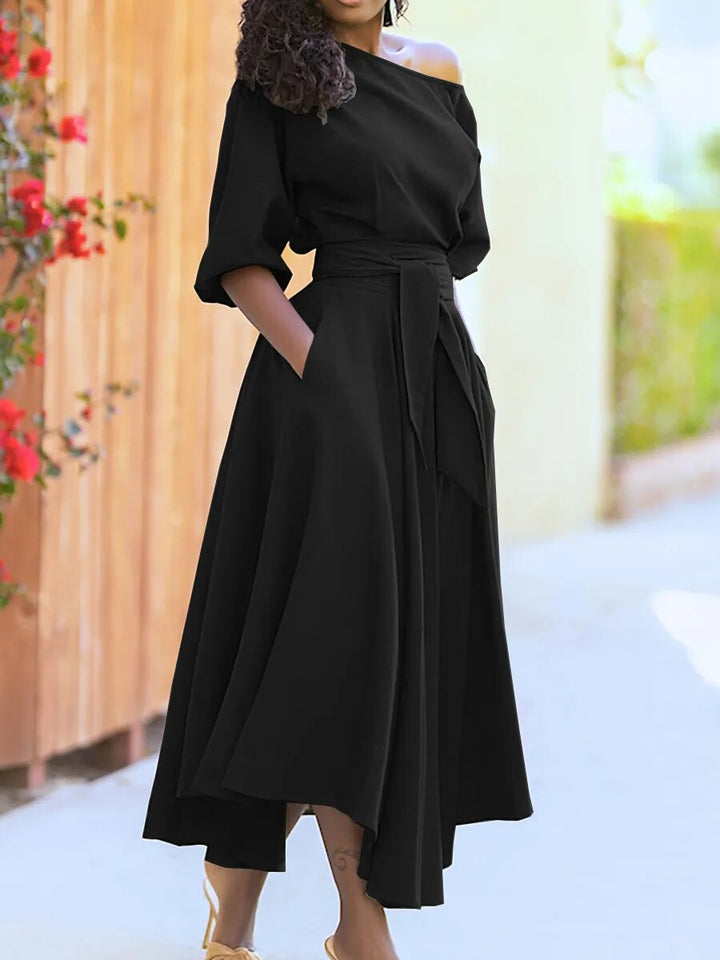 Elodie - Dress with lacing and lantern sleeves