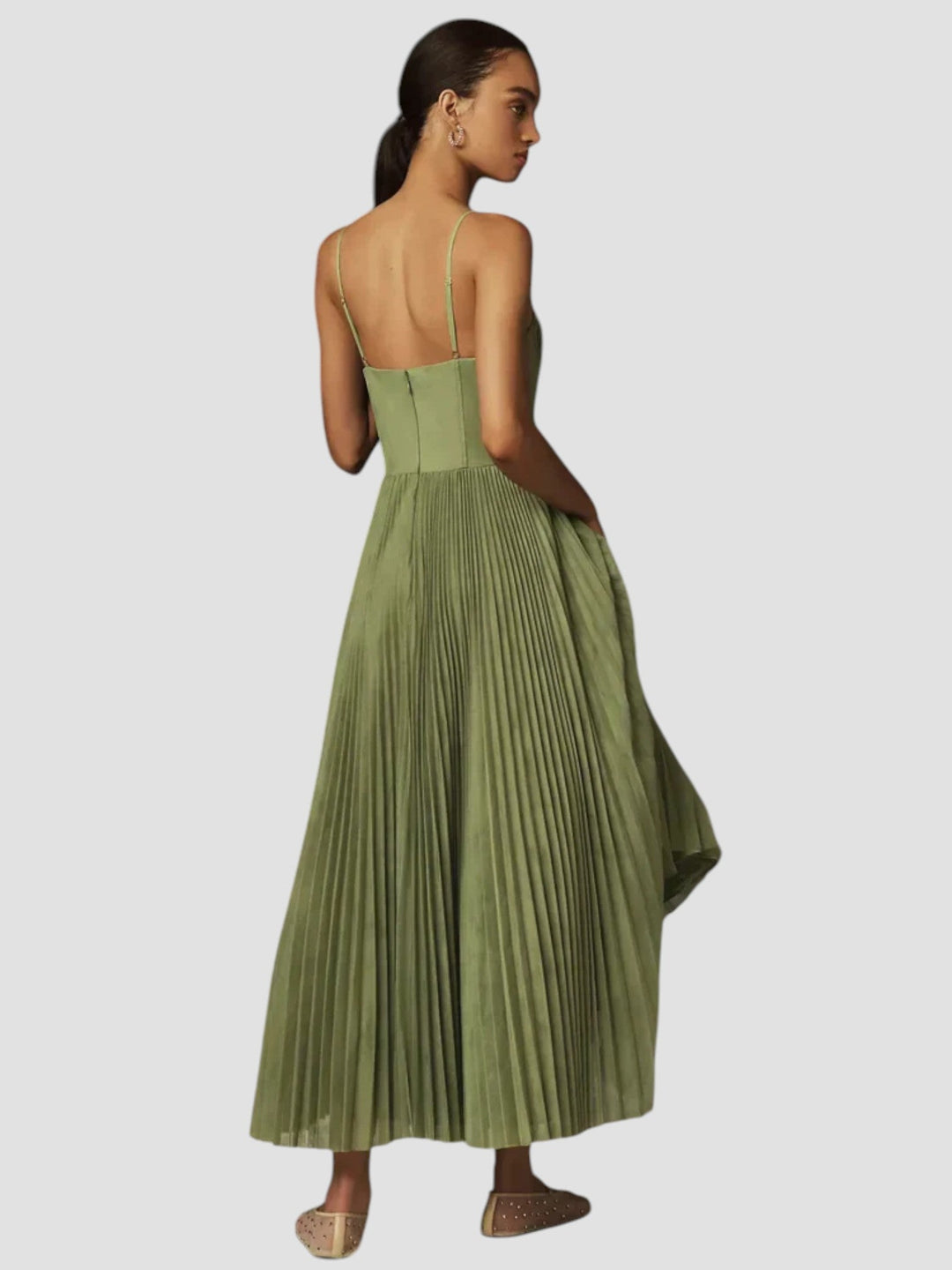 Lucie  | Elegant Flowy Dress