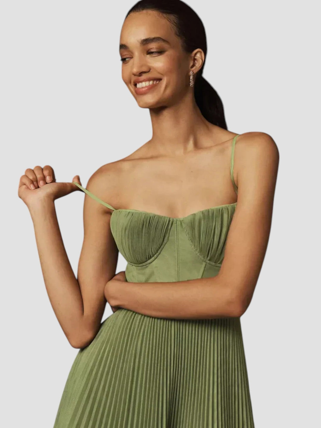 Lucie  | Elegant Flowy Dress