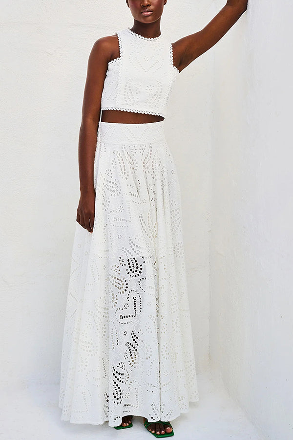 Maura  | Delicate Lace Complete